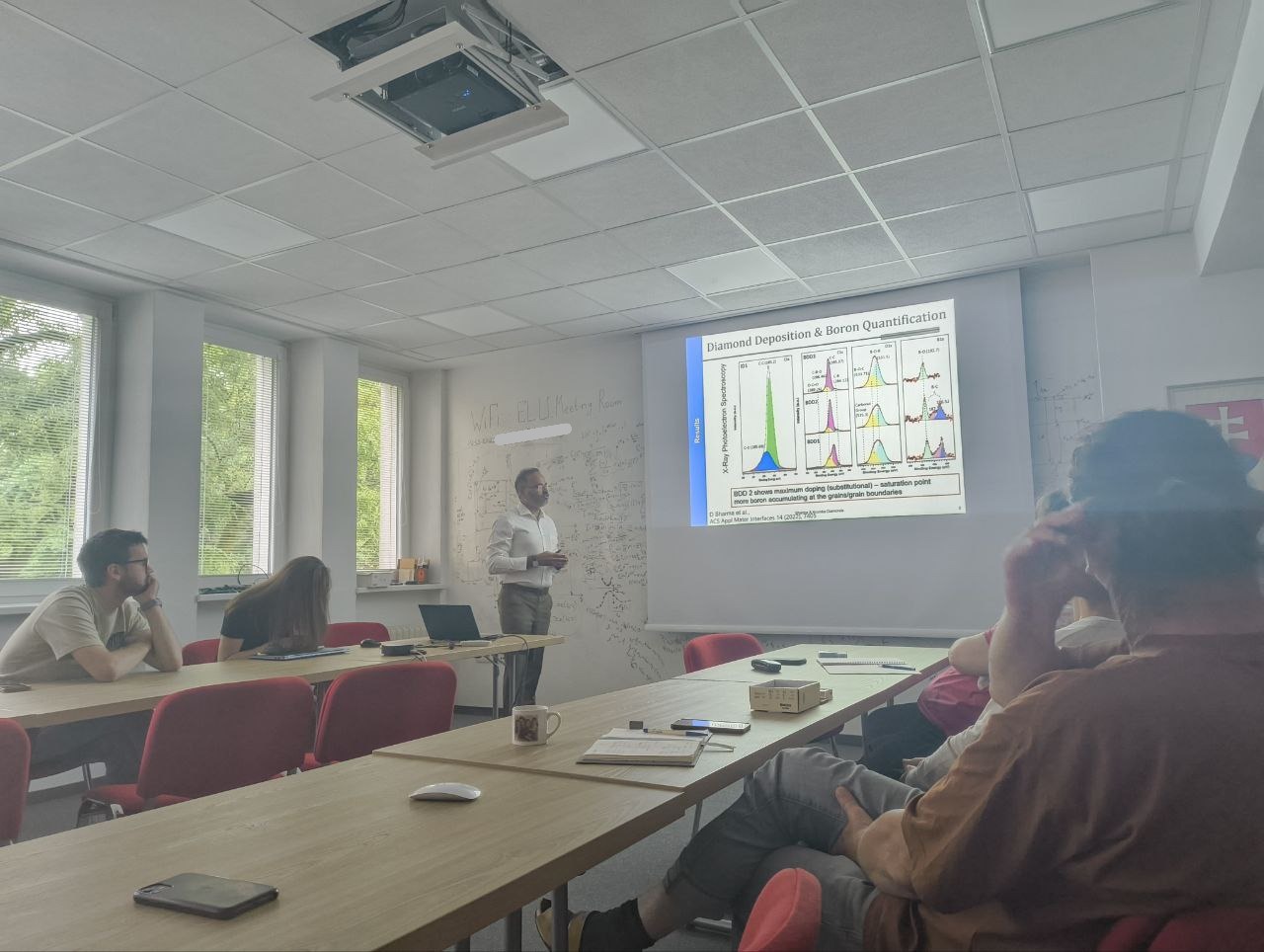 Interinstitutional exchange with the Institute of Physics, Czech Academy of Sciences
